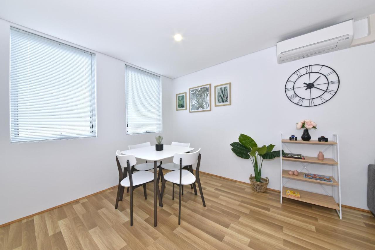 بيرث 2X2 Modern Apartment Near Airport And City المظهر الخارجي الصورة
