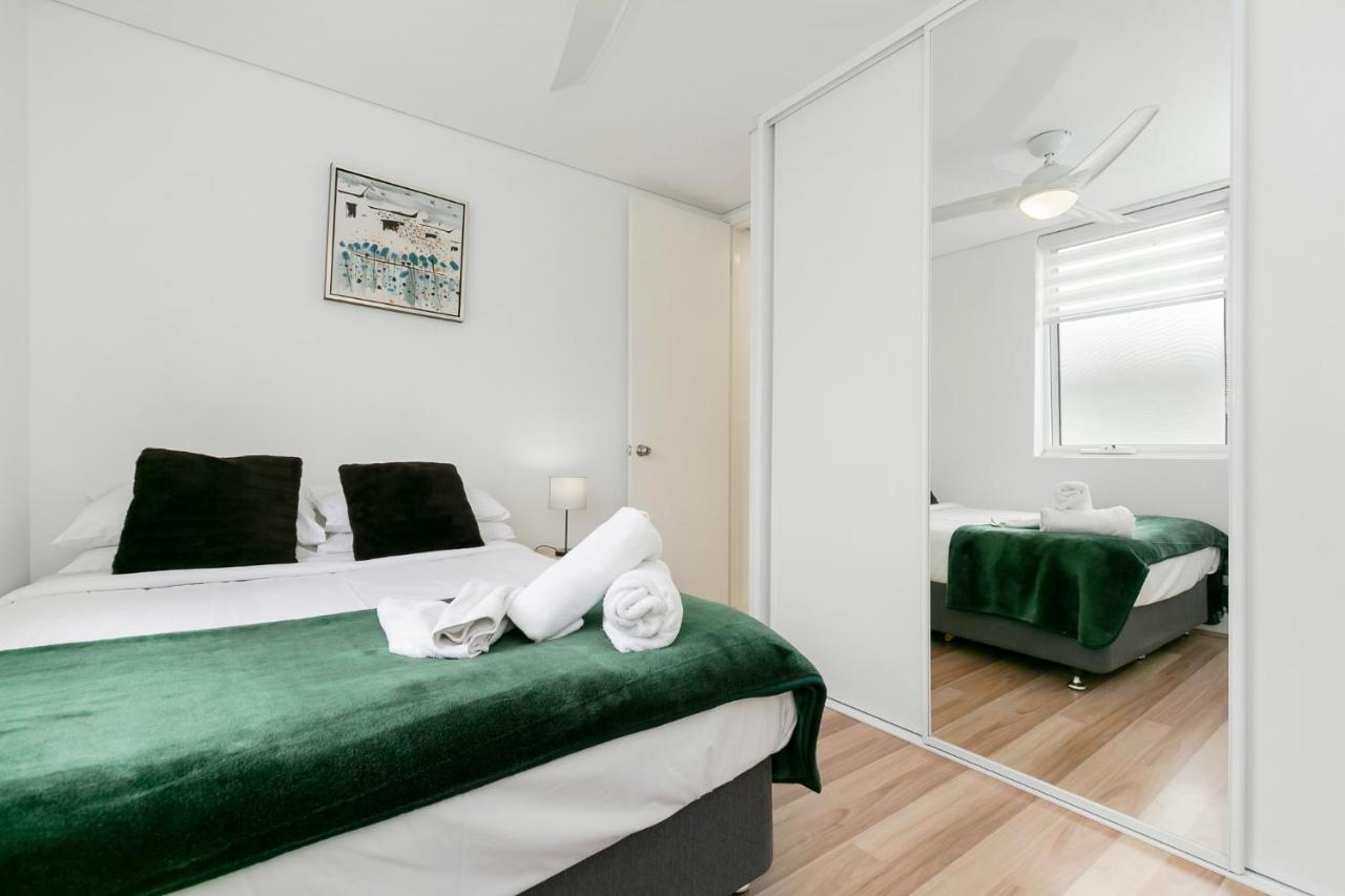 بيرث 2X2 Modern Apartment Near Airport And City المظهر الخارجي الصورة