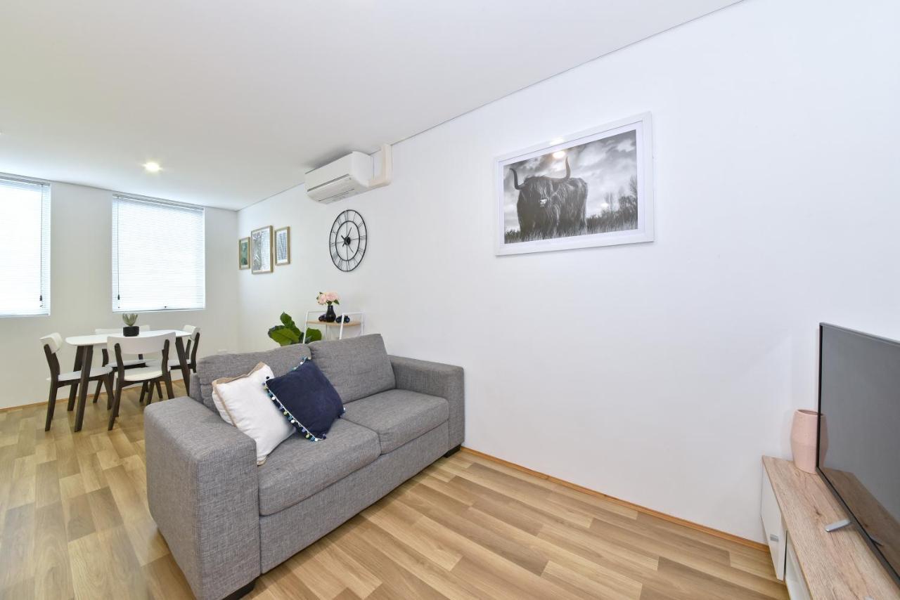 بيرث 2X2 Modern Apartment Near Airport And City المظهر الخارجي الصورة