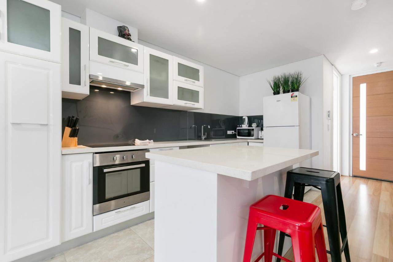 بيرث 2X2 Modern Apartment Near Airport And City المظهر الخارجي الصورة