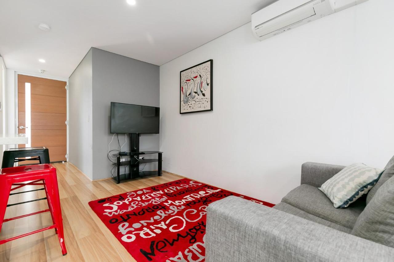 بيرث 2X2 Modern Apartment Near Airport And City المظهر الخارجي الصورة