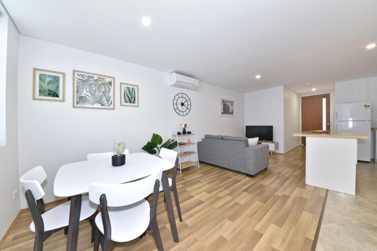 بيرث 2X2 Modern Apartment Near Airport And City المظهر الخارجي الصورة