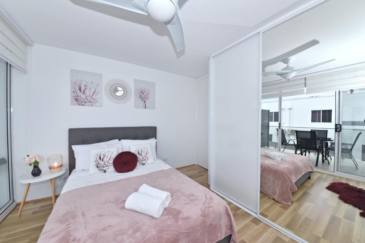 بيرث 2X2 Modern Apartment Near Airport And City المظهر الخارجي الصورة