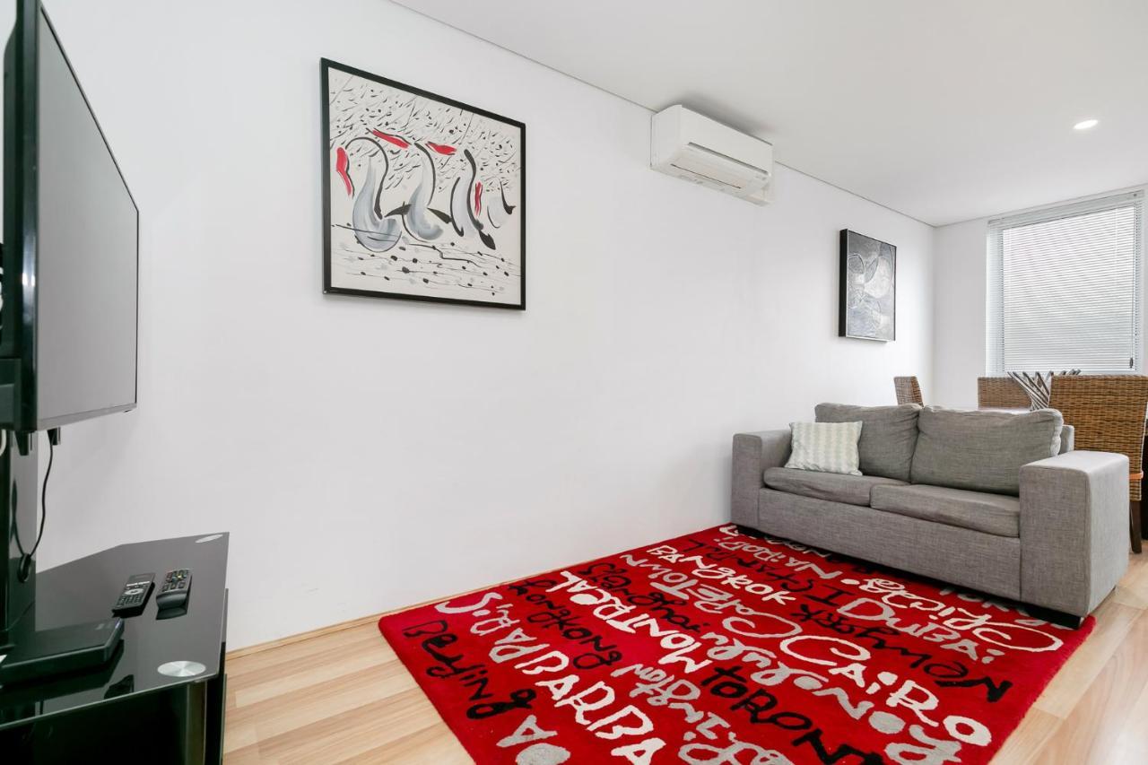 بيرث 2X2 Modern Apartment Near Airport And City المظهر الخارجي الصورة