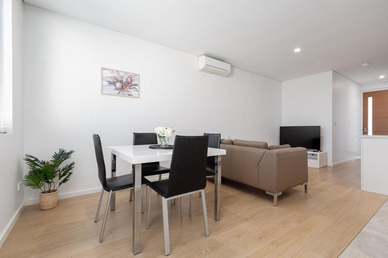 بيرث 2X2 Modern Apartment Near Airport And City المظهر الخارجي الصورة
