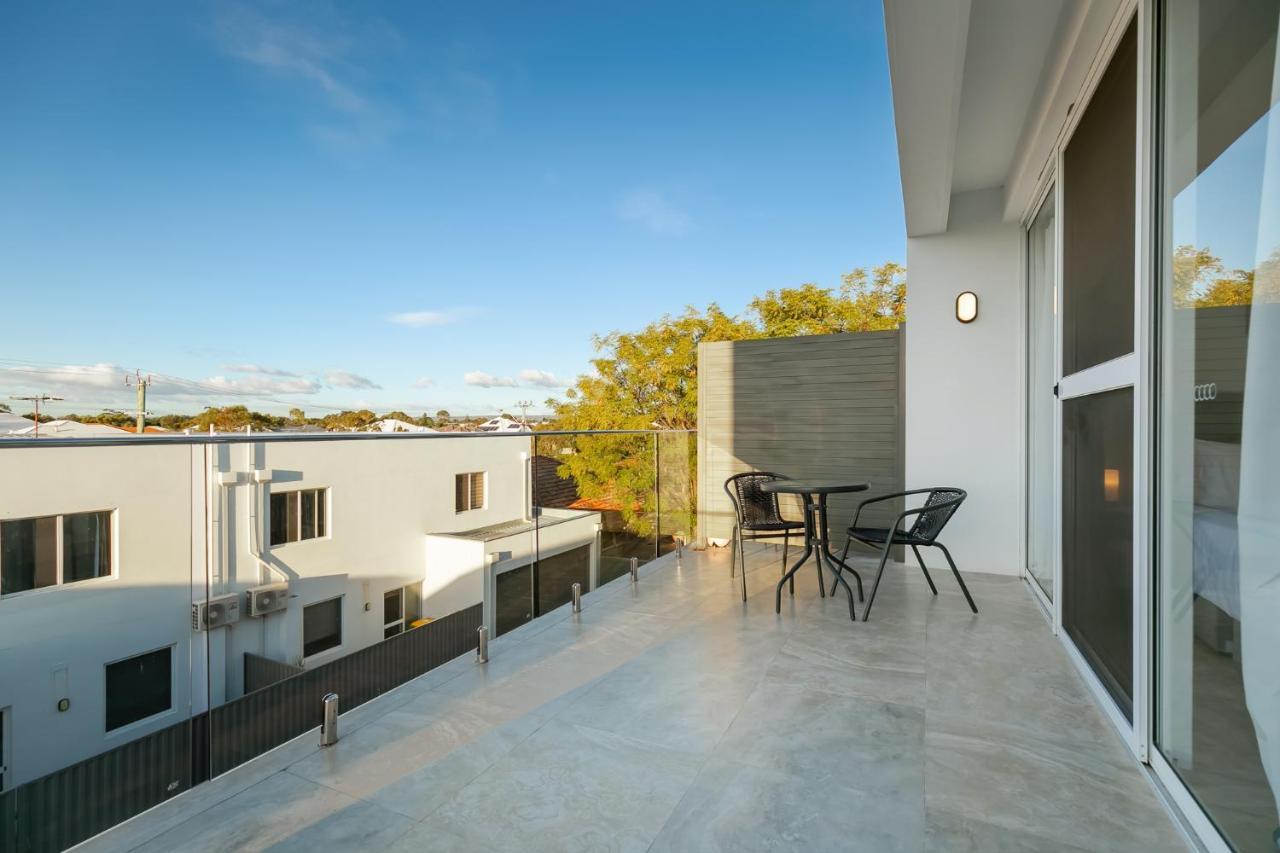 بيرث 2X2 Modern Apartment Near Airport And City المظهر الخارجي الصورة