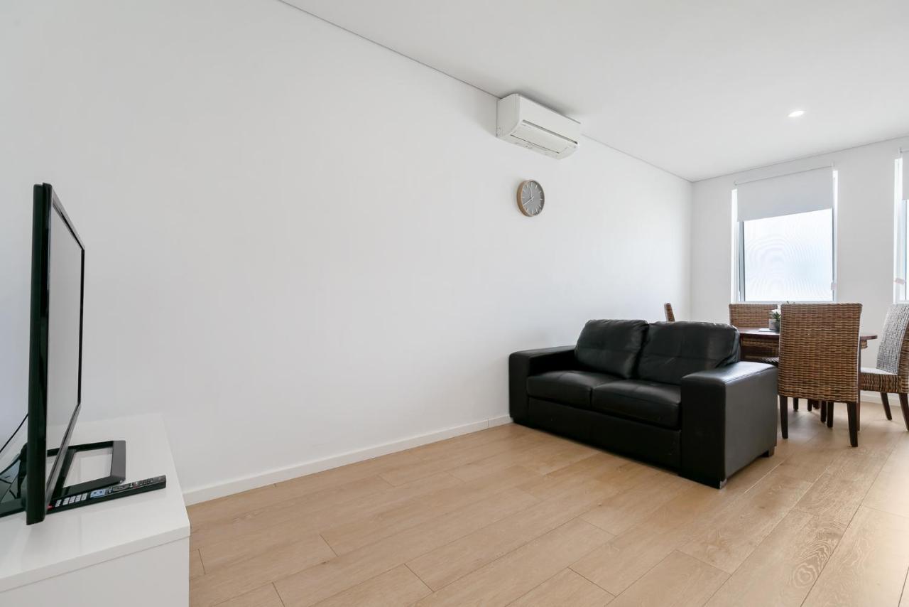 بيرث 2X2 Modern Apartment Near Airport And City المظهر الخارجي الصورة