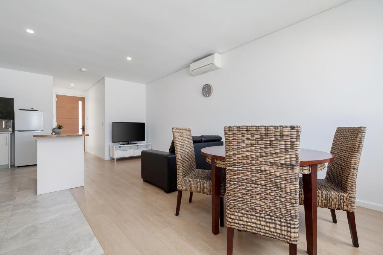بيرث 2X2 Modern Apartment Near Airport And City المظهر الخارجي الصورة